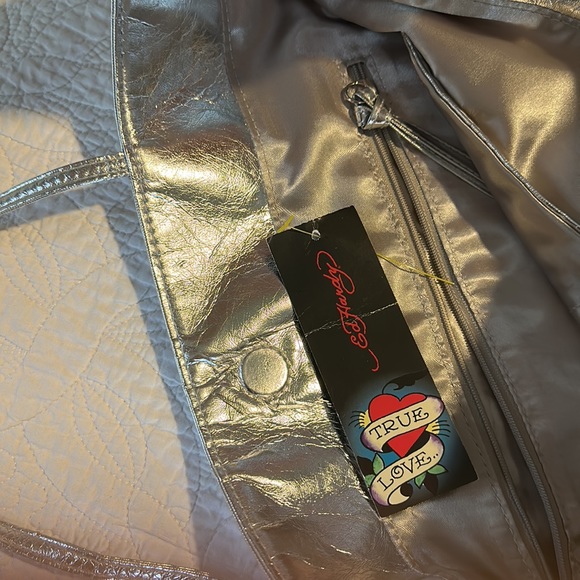 NWT Ed Hardy True Love Silver tote bag - Picture 9 of 13